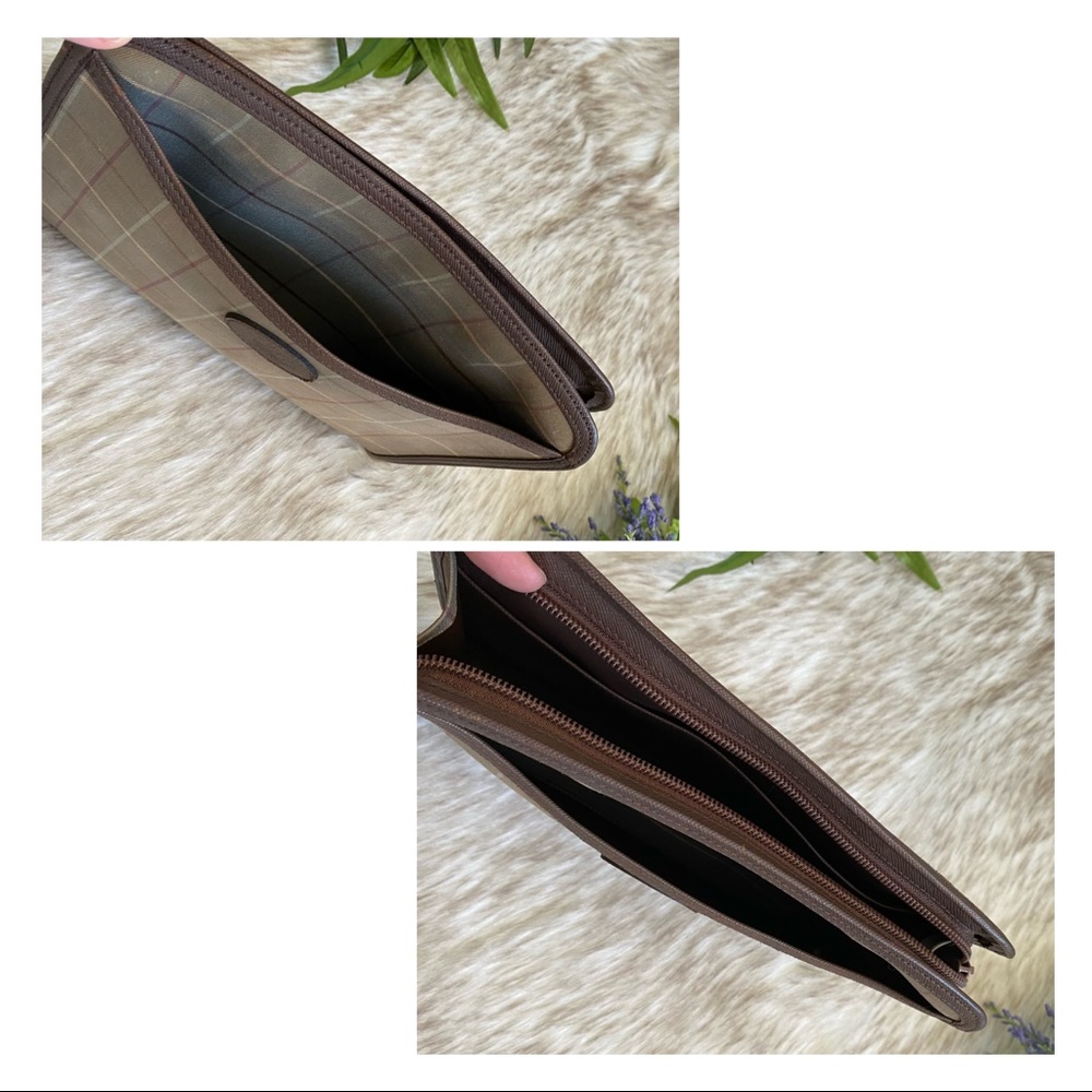 Burberry Vintage Clutch - Picture 11 of 12